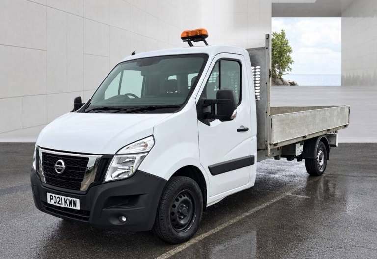 2021 Nissan NV400 2.3 dci 150ps H1 Tekna Tipper CHASSIS CAB DIESEL Manual