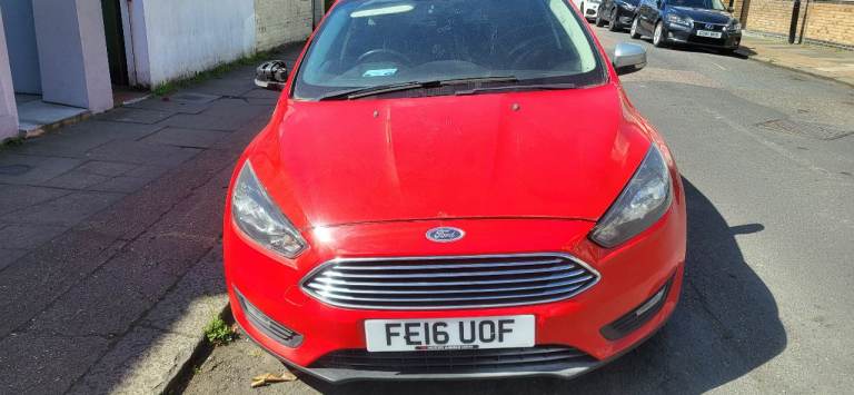 Ford Focus 1.0 Petrol Manual *Need bodywork *