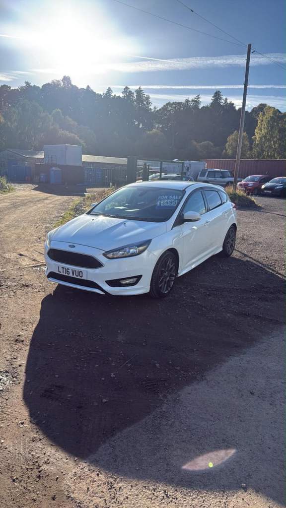 Ford, FOCUS, Hatchback, 2016, Manual, 999 (cc), 5 doors
