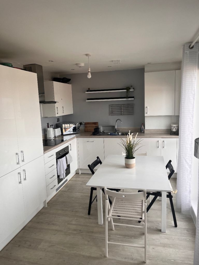Stunning 1 Bed Flat for rent close to Ilford Station