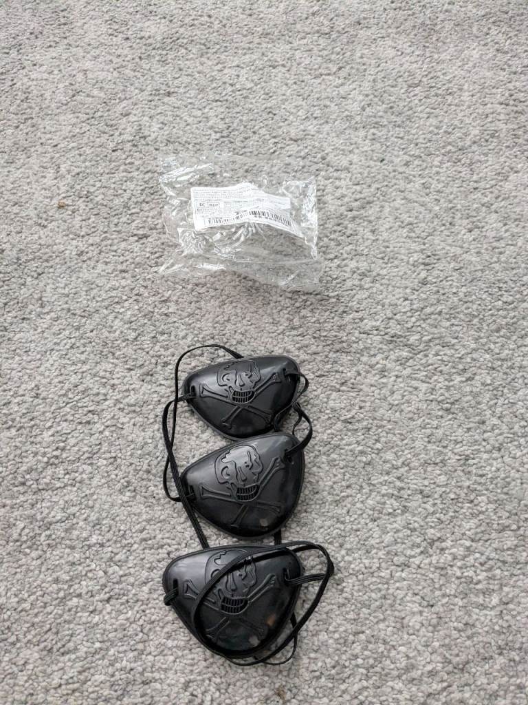 Pirate Halloween eye patches x3
