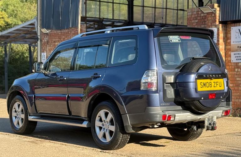 2008 Mitsubishi Shogun 3.2 DI-DC Elegance Auto 4WD Euro 4 5dr LWB Diesel