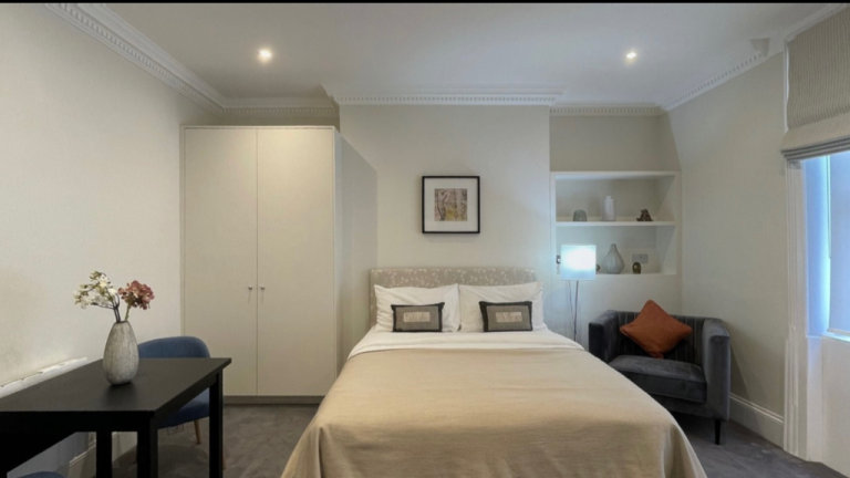 Mayfair(20) Studio Apartment - Short Term Lets - W1J - £1603 per week