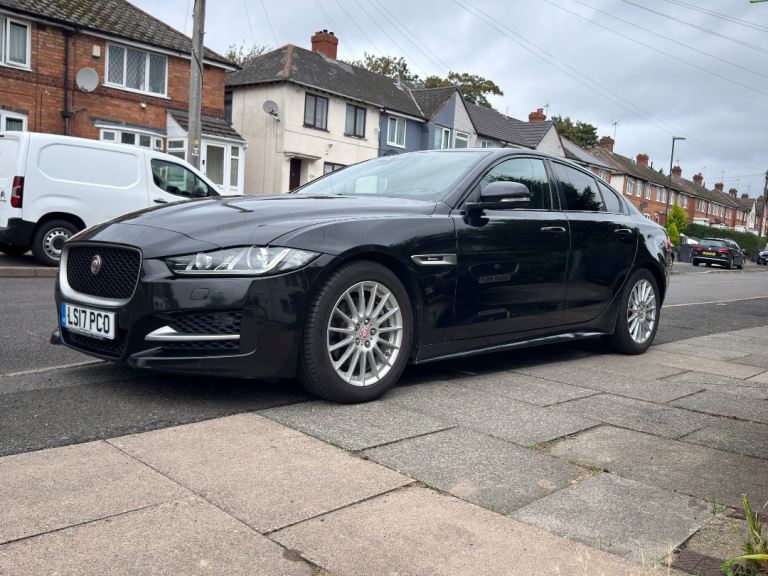 Jaguar XE R-Sport 2.0, 2017, automatic