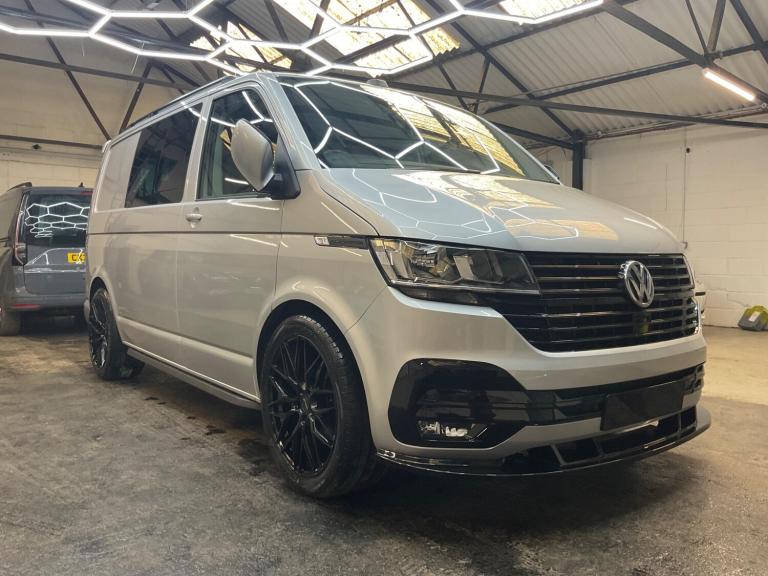 2021 Volkswagen Transporter 2.0 TDI 150 Highline Kombi Van WINDOW VAN DIESEL Manual