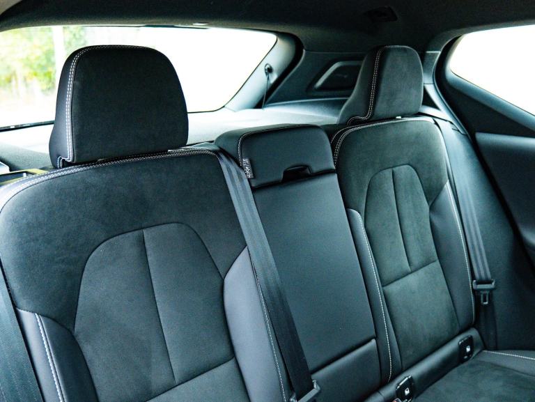 2024 Volvo XC40 2.0 B3 MHEV Plus DCT Auto Euro 6 (s/s) 5dr ESTATE Petrol/Electric Hybrid Automatic