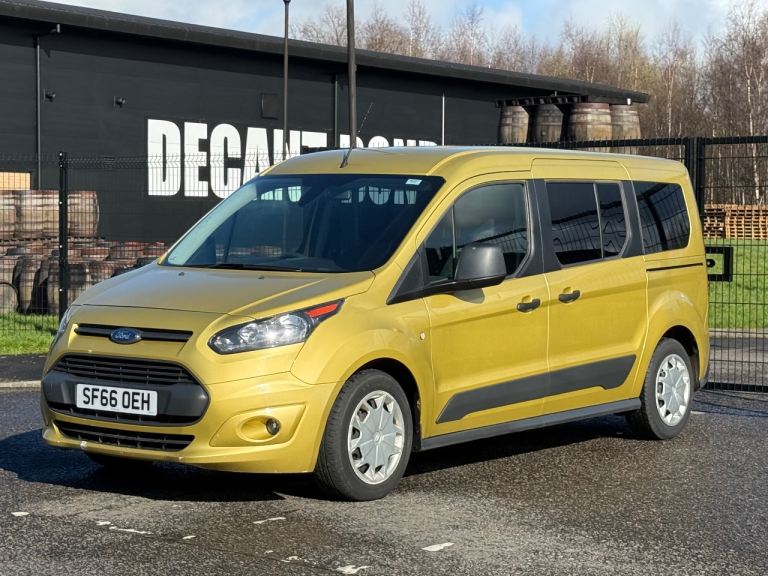 Wheelchair ramp & winch Ford Grand Tourneo Connect RS done by Allied Mobility