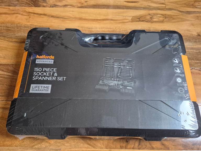 Halford Socket set 150pcs Lifetime Guarantee 