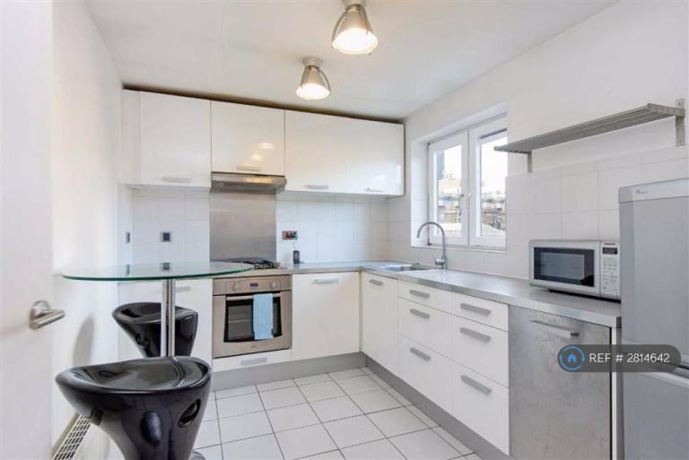1 bedroom flat in Brunswick House, London, E1 (1 bed) (#2814642)