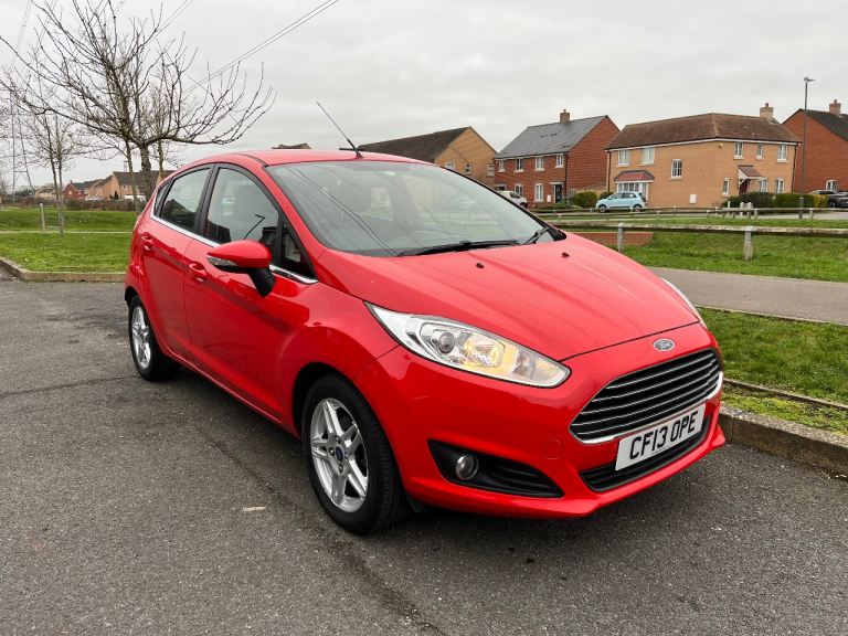 Ford, FIESTA, Hatchback, 2013, Manual, 998 (cc), 5 doors
