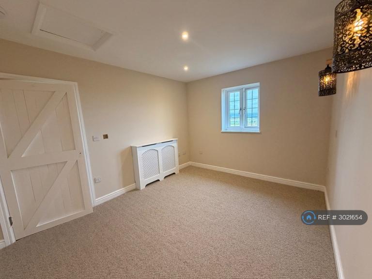 1 bedroom flat in Ystradowen, Cowbridge, CF71 (1 bed) (#3021654)