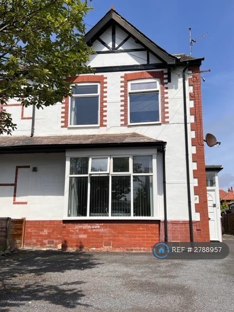 Studio flat in York Avenue, Cleveleys, FY5 (#2788957)