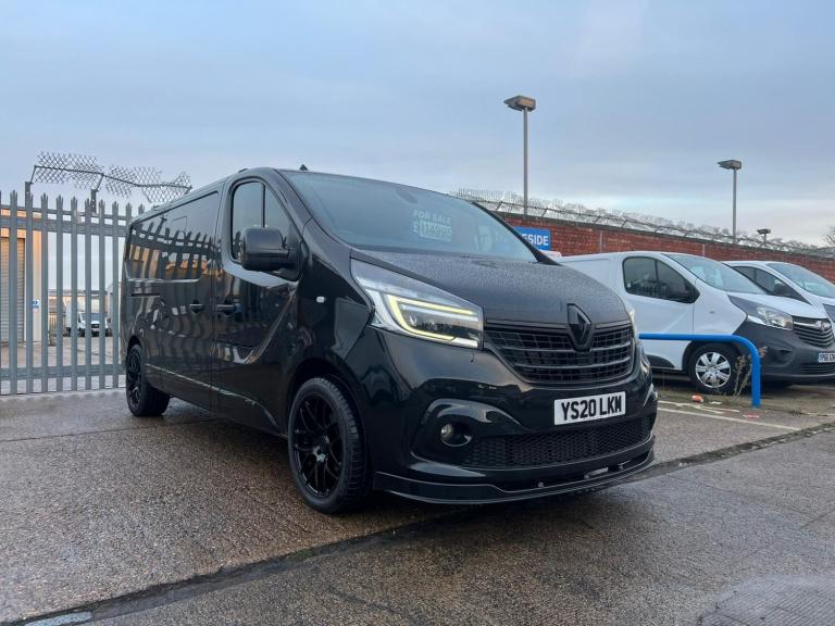 2020 Renault Trafic UnTAMED Black Edition Kombi 2.0L LL30 Sport Energy dCi Auto Diesel Automati M...