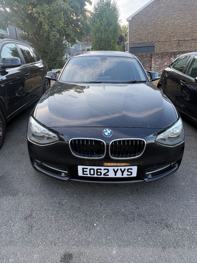 BMW, 1 SERIES automatic Hatchback, 2012, 1598 (cc), 5 doors