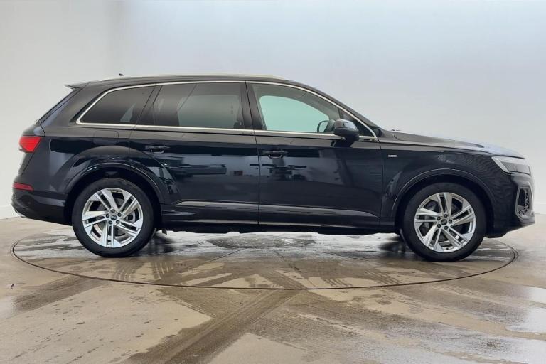 2025 Audi Q7 SUV  S line 50 TDI quattro 286 PS tiptronic SUV DIESEL Automatic