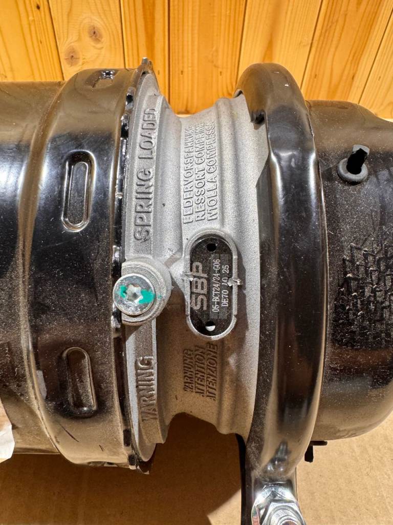 SBP Heavy Duty Truck Air Brake Chamber (Type 24/24) - Part 05-BCT24/24-G06