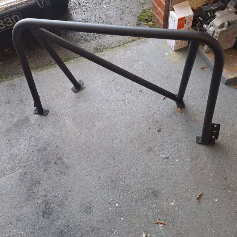 MGB Roadster roll cage, rollover bar, safety frame, crash bar. Classic Car
