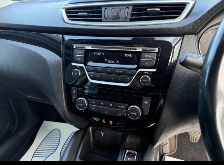 2014 Nissan Qashqai 1.2 DiG-T Acenta 5dr HATCHBACK Petrol Manual