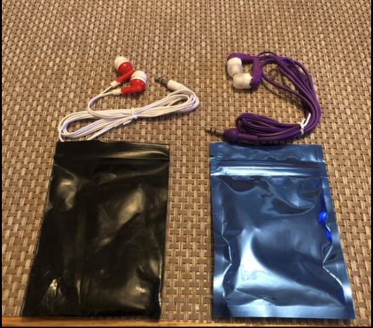 Earphones New* White/Purple