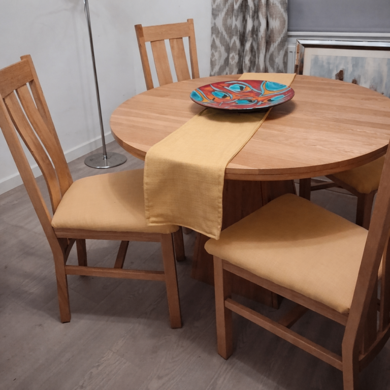Round oak table plus 4 chairs 
