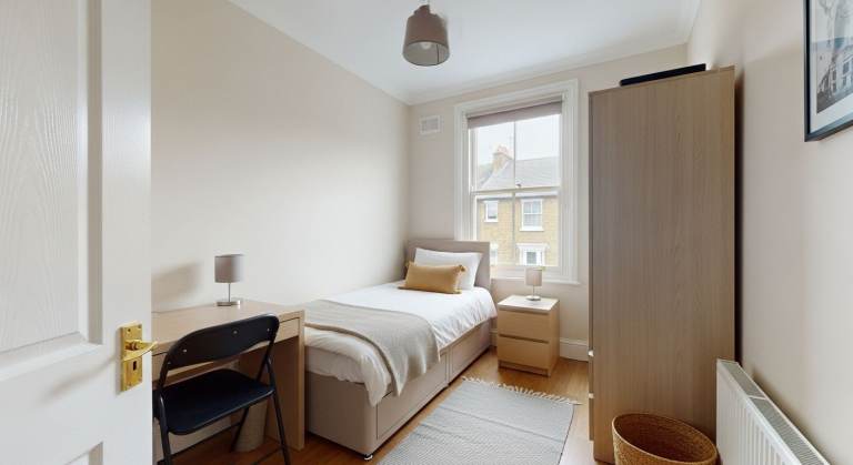 Furnished Single Room – Stratford, E15 4DJ | £665/month | 10 Mins to Stratford Tube