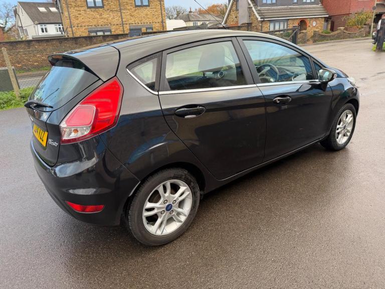 2014 Ford Fiesta 1.25 82 Zetec 5dr HATCHBACK PETROL Manual