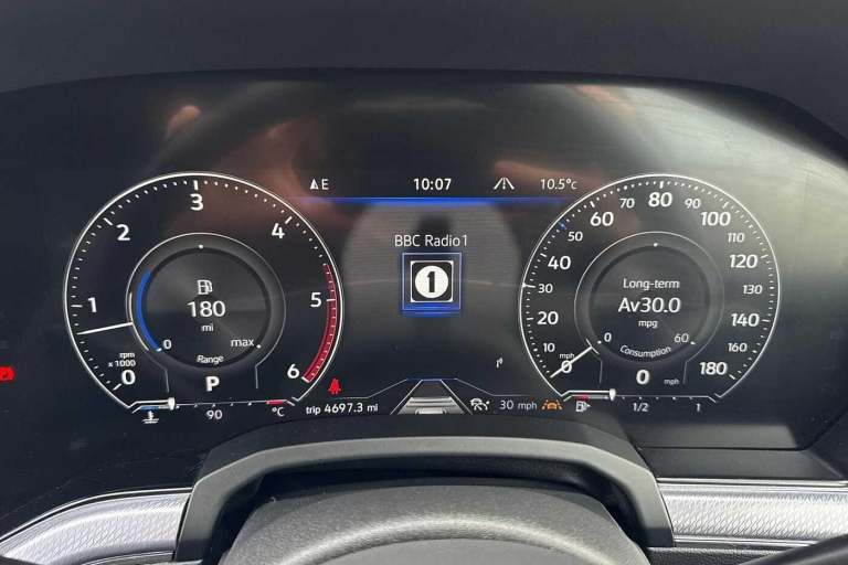 2018 Volkswagen Touareg 3.0 V6 TDI 4Motion R-Line Ã¢Â­Â14 way power adjustment, Innovation cockp...