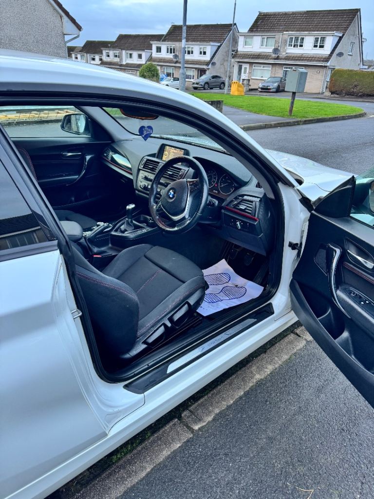 BMW, 1 SERIES, Hatchback, 2013, Manual, 1995 (cc), 3 doors