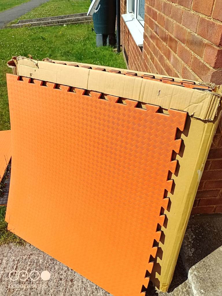 Strong , washable mats