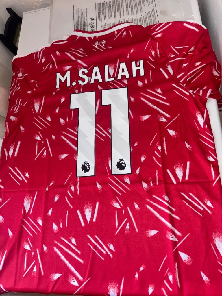 Football shirt 