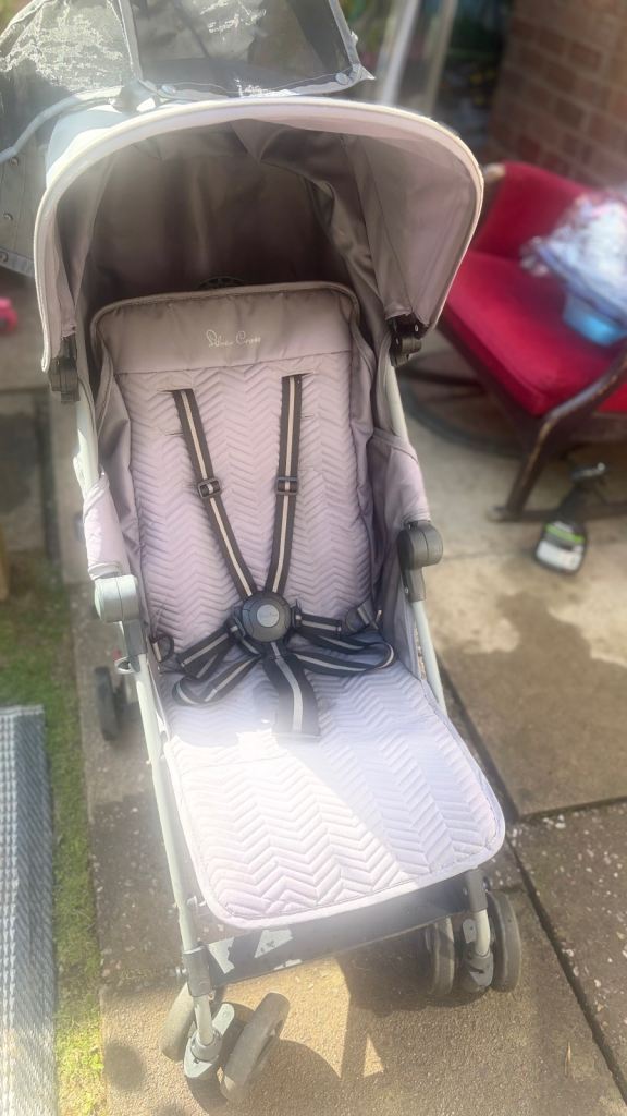 Cross Silver Pushchair with Rain Cover – Fair Condition