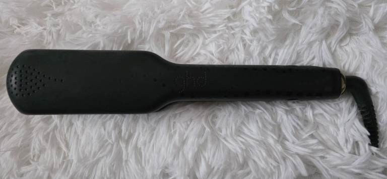 GHD Wide Plate Hair Straighteners
