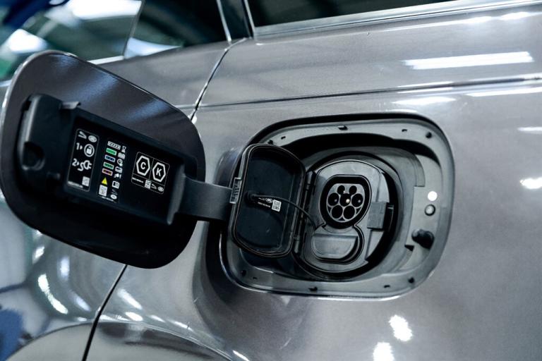 2023 Land Rover Range Rover Sport AUTOBIOGRAPHY SLIDING PANORAMIC ROOF Estate Petrol/Ele Automatic