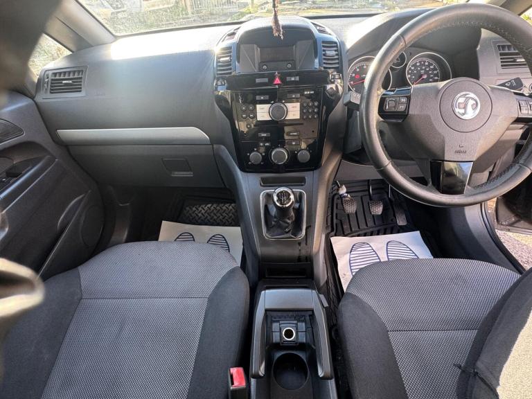 2012 Vauxhall Zafira 1.6 16V Exclusiv Euro 5 5dr MPV Petrol Manual