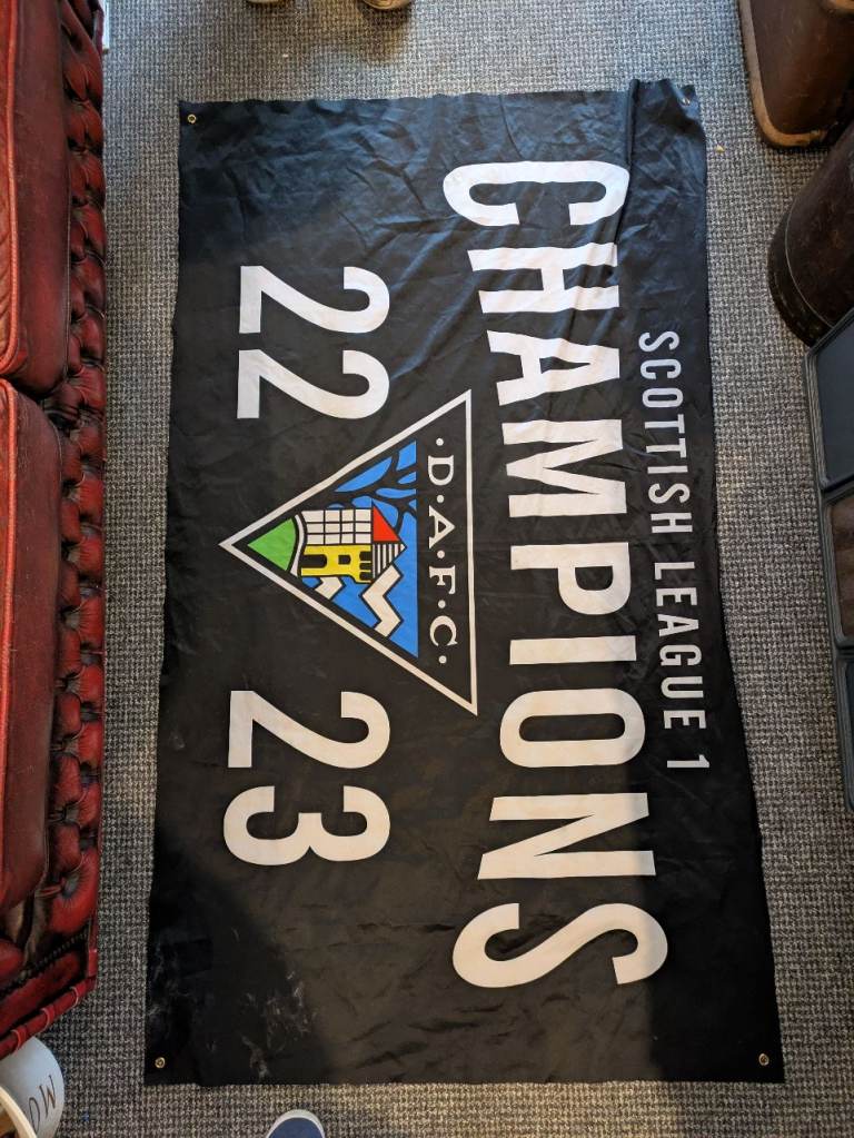 Huge Pars 22/23 Championship Flag