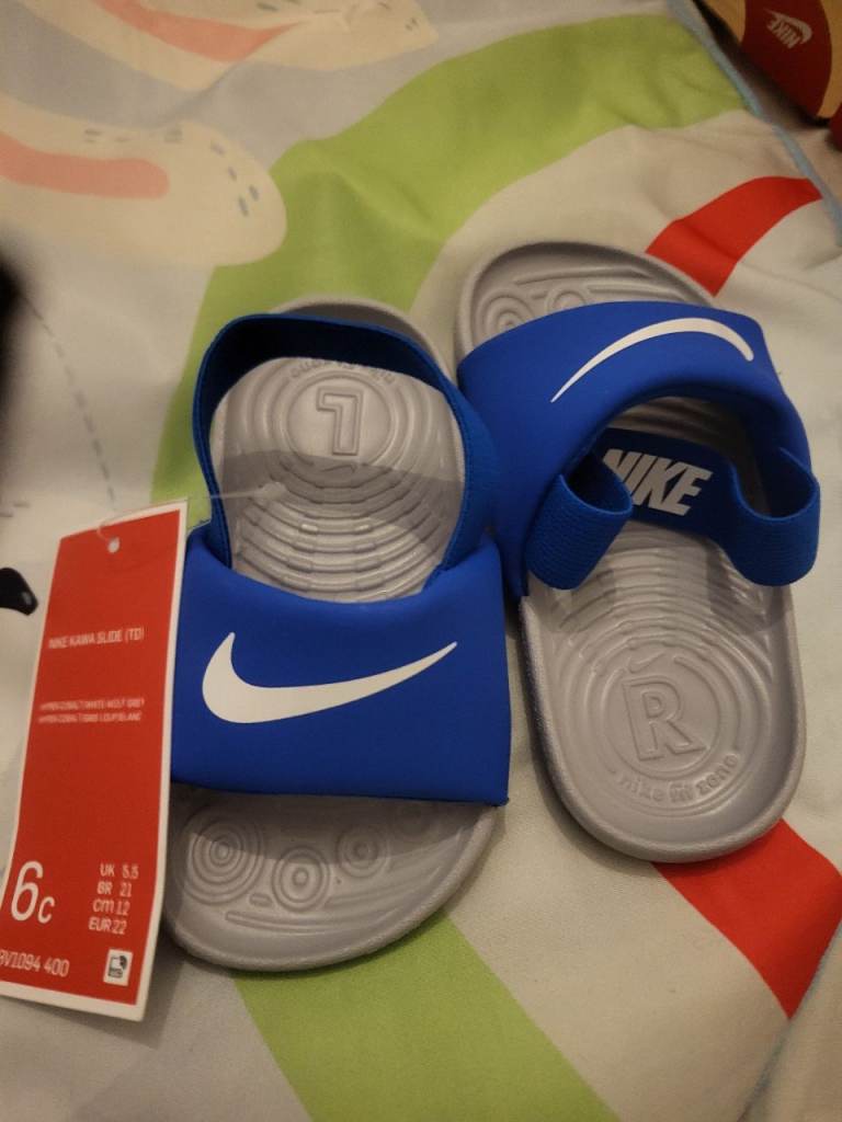 BABY NIKE SLIDE