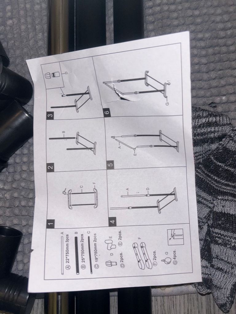 New Black Garment Rack Clothes Rail with Instructions
