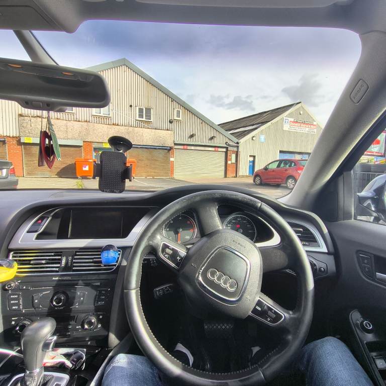 Audi, A4, Saloon, 2009, Semi-Auto, 1968 (cc), 4 doors