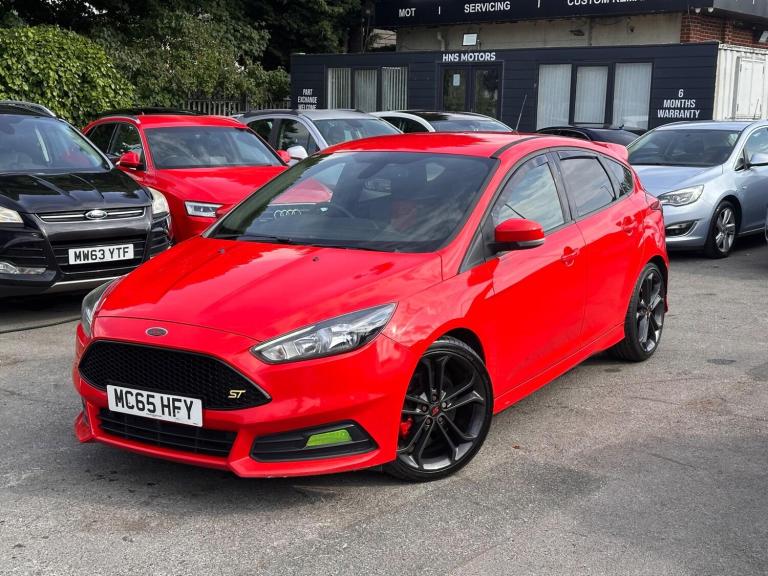 2015 Ford Focus 2.0 TDCi ST-2 Euro 6 (s/s) 5dr HATCHBACK Diesel Manual