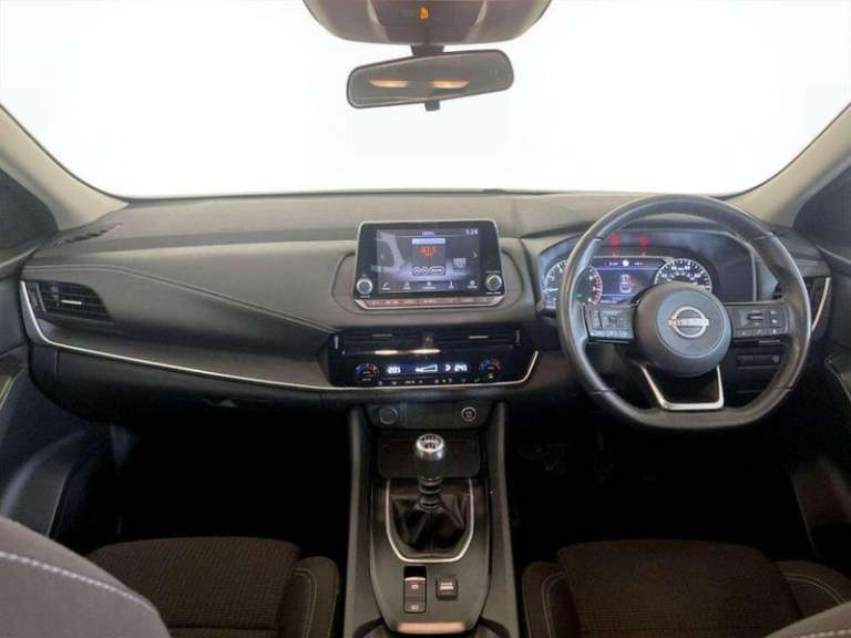 2022 Nissan Qashqai 1.3 DIG-T MHEV Acenta Premium Euro 6 (s/s) 5dr Manual SUV Hybrid Manual