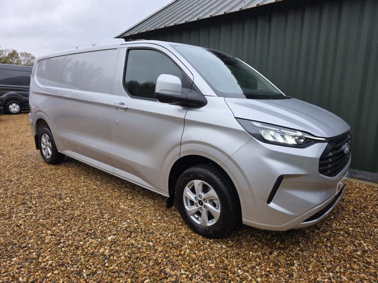 2024 Ford Transit Custom 2.0 EcoBlue 136ps L2 H1 Van Limited * PLUS VAT * PANEL VAN Diesel Manual