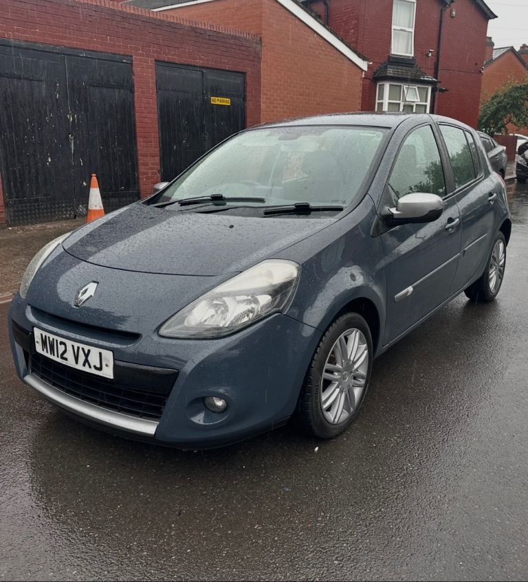 RENAULT CLIO MK3 DYNAMIQUE TOM TOM 1.2 PETROL MANUAL 5DR 77,000 MILES £1195
