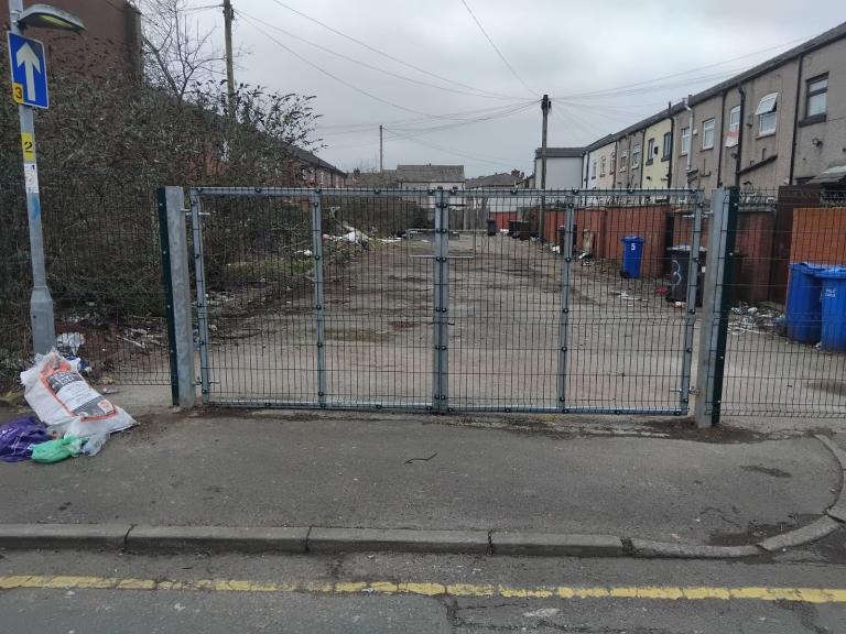 Land for rent 600pcm