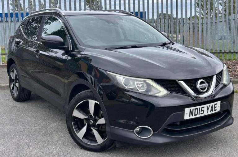 2015 Nissan Qashqai 1.5 dCi n-tec+ SUV 5dr Diesel Manual 2WD Euro 5 (s/s) (110 ps) HATCHBACK Dies...