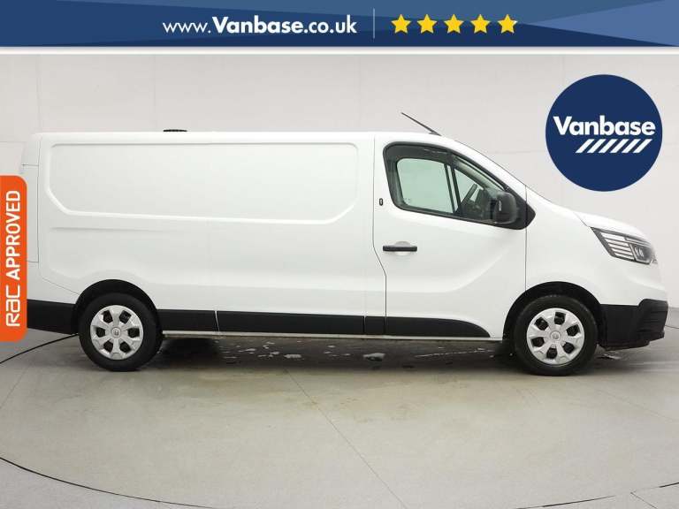 2023 Renault Trafic 2.0 dCi Blue LL30 Business+ Panel Van 5dr Diesel Manual L2 H1 Euro 6 (s/s)  P...