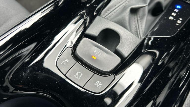 2020 Toyota C-HR 2.0 Hybrid Dynamic 5dr CVT HATCHBACK PETROL/ELECTRIC Automatic