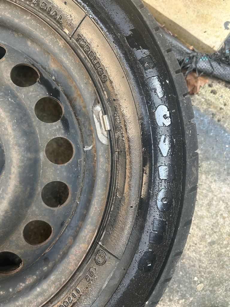 Firestone Firehawk 700 195/60R14 86H