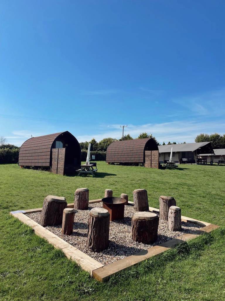 Discover Meadow View Country Park – Book Your Escape Today!