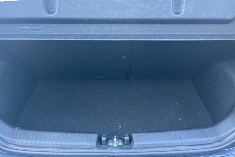 2025 Hyundai i10 1.0 Advance Hatchback 5dr Petrol Manual Euro 6 (s/s) (63 ps) Hatchback Petrol Ma...