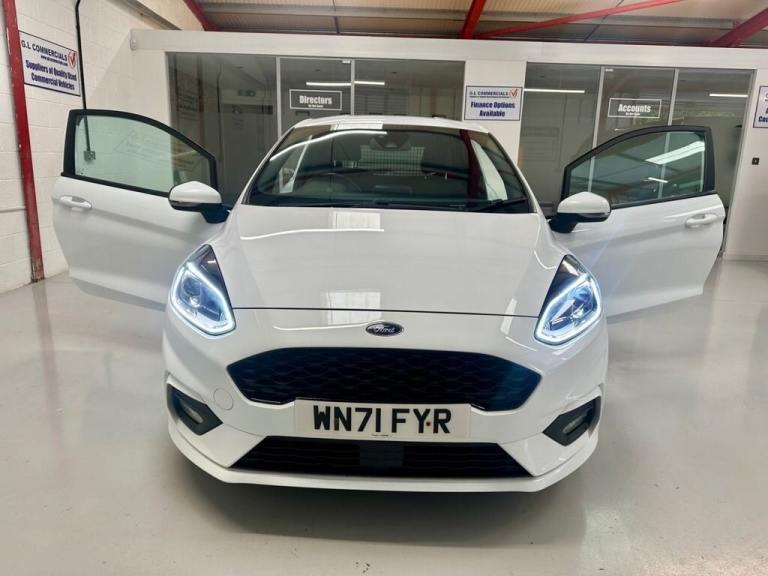 2021 71 FORD FIESTA VAN 1.0T ECOBOOST MHEV SPORT EURO 6 125 BHP * 59,724 * SPORT